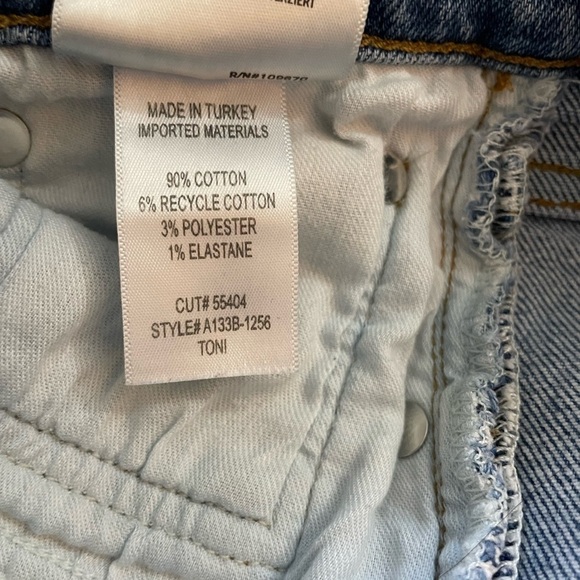 AGOLDE Toni Mid Rise Slim Straight Leg Ankle Light Med Blue Denim Jean Size 29 - Picture 10 of 10